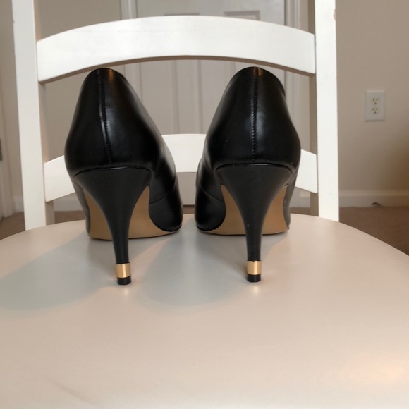 Pumps - Picture 4 of 4